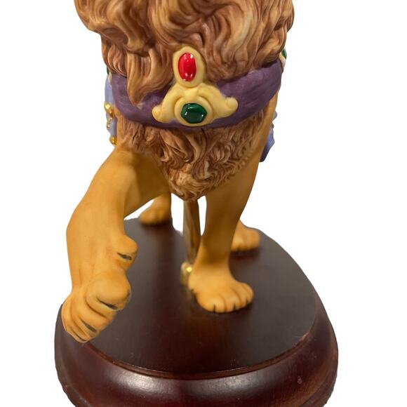 Vintage Lenox Carousel Lion Porcelain Figure w/Certification Stamp 1990 - Picture 7 of 16